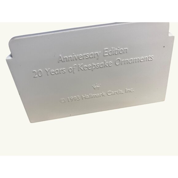 Hallmark 1993 Tannenbaums 20th Anniversary Ornament Christmas Village Dept Store - Picture 6 of 13